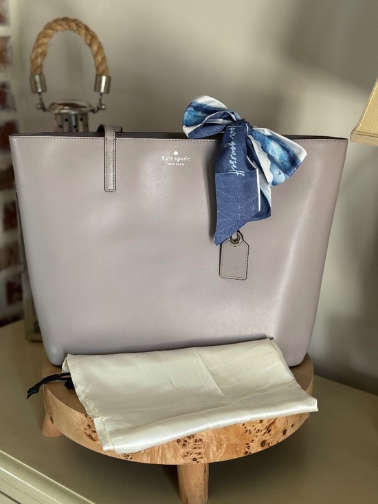kate spade Handbags - Kate Spade Janie Grayish Taupe Smooth Leather Tote EUC